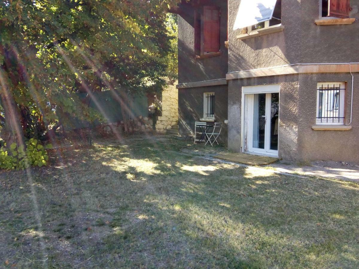 7 Rue Du Docteur Paul Jouve Apartment Digne-les-Bains Exterior foto